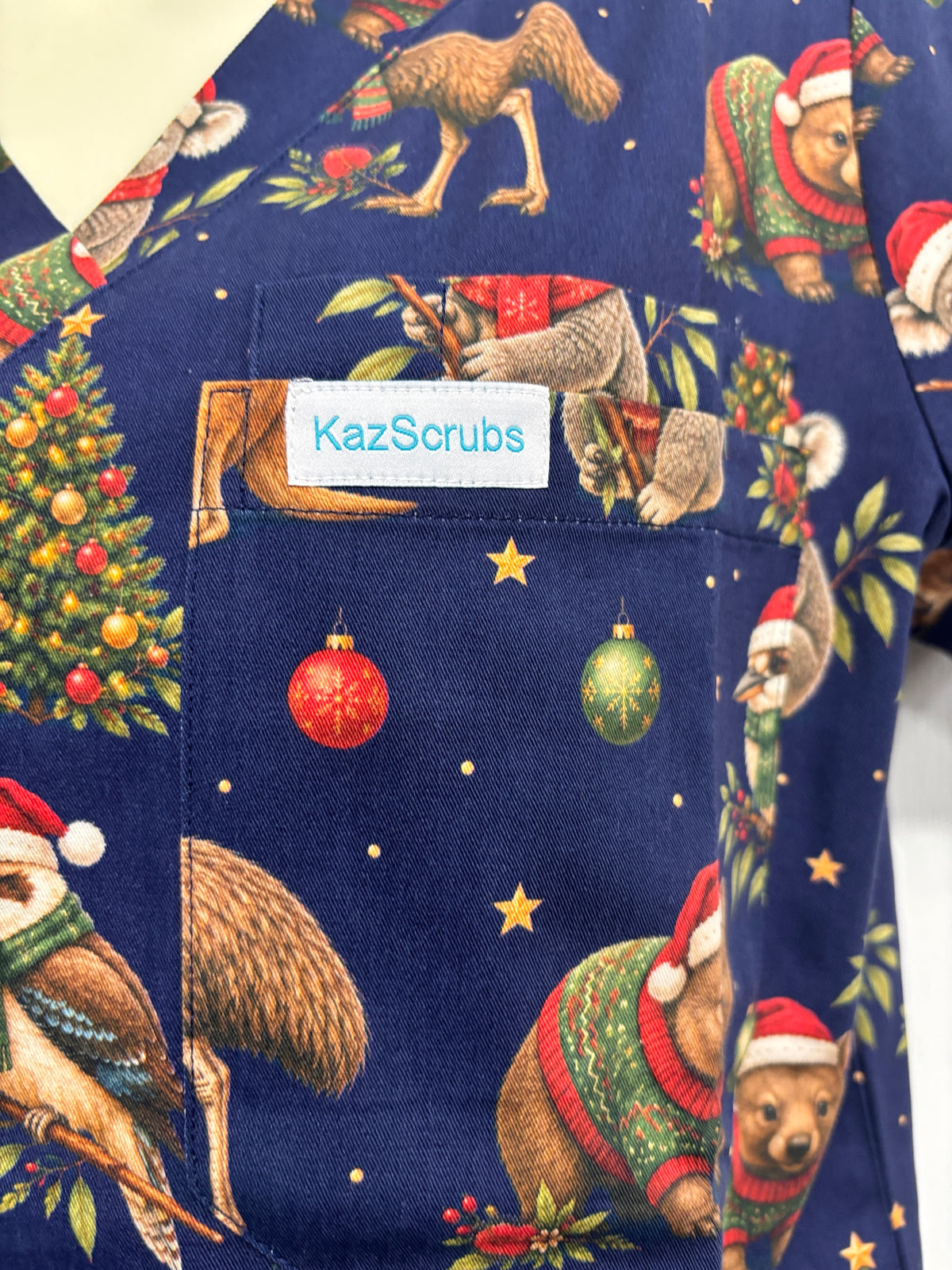 Auzzie Christmas scrub top